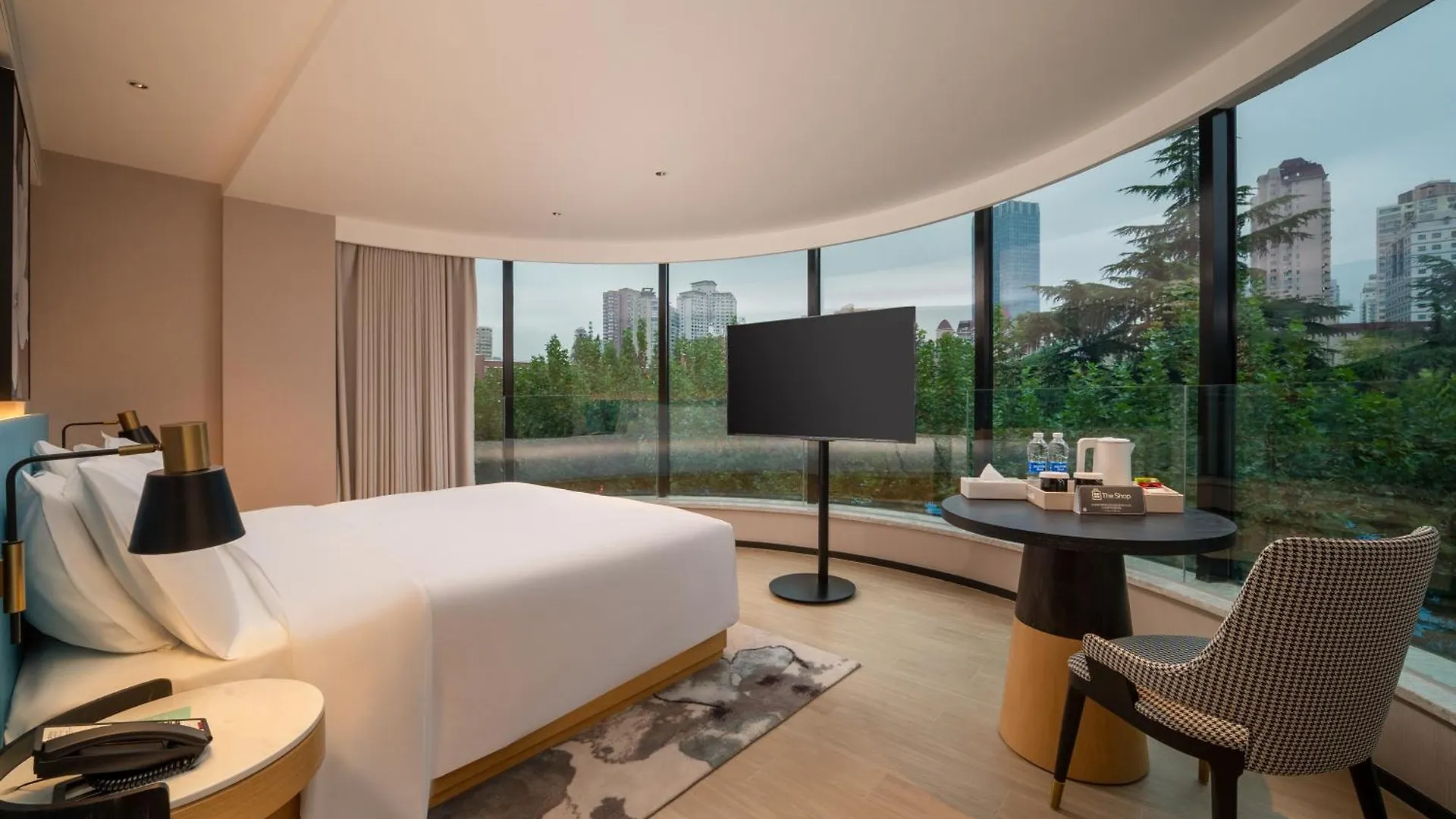 Hilton Garden Inn Shanghai Caoyang Hotel